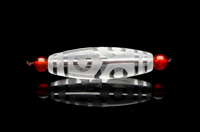 亀甲六眼天珠 36x11mm 水晶天珠_R5548-6 - 天然石 卸問屋｜福縁閣