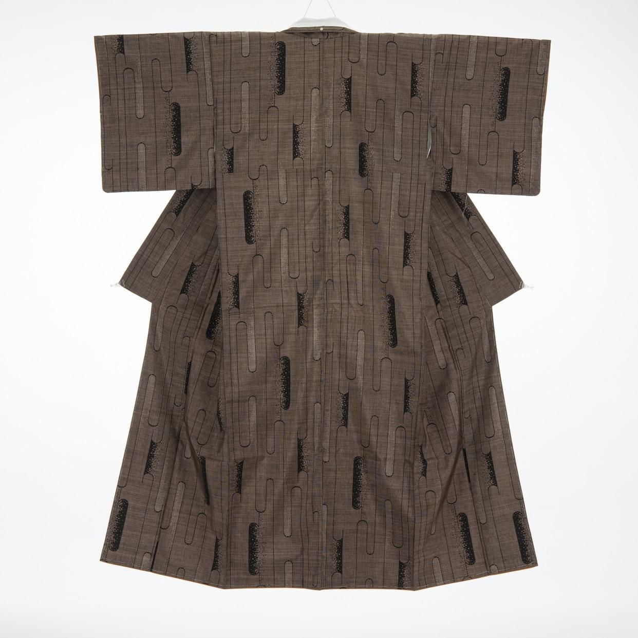 大島紬 ヱ霞文様 7マルキ - からん::アンティーク着物・リサイクル着物