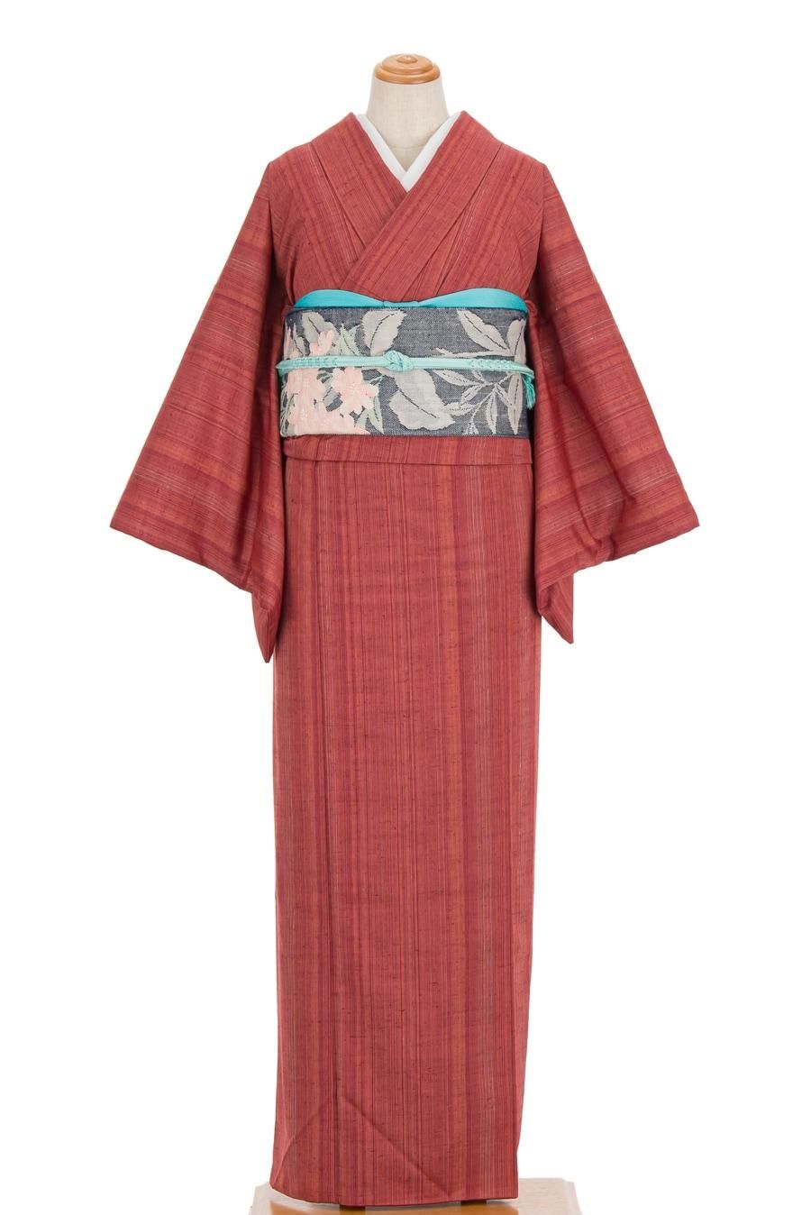 紬 薄赤 細い縞 - からん::アンティーク着物・リサイクル着物の通販サイト