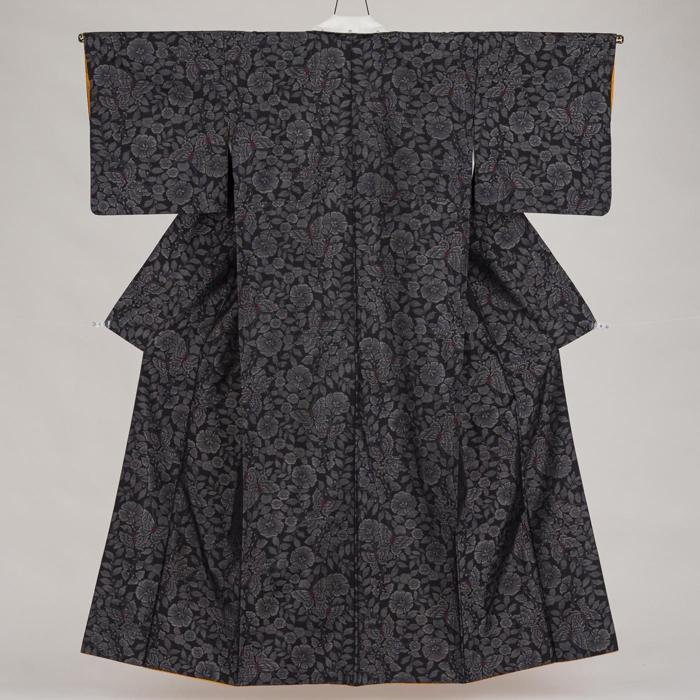 大島紬 横双 花と蝶 - からん::アンティーク着物・リサイクル着物の