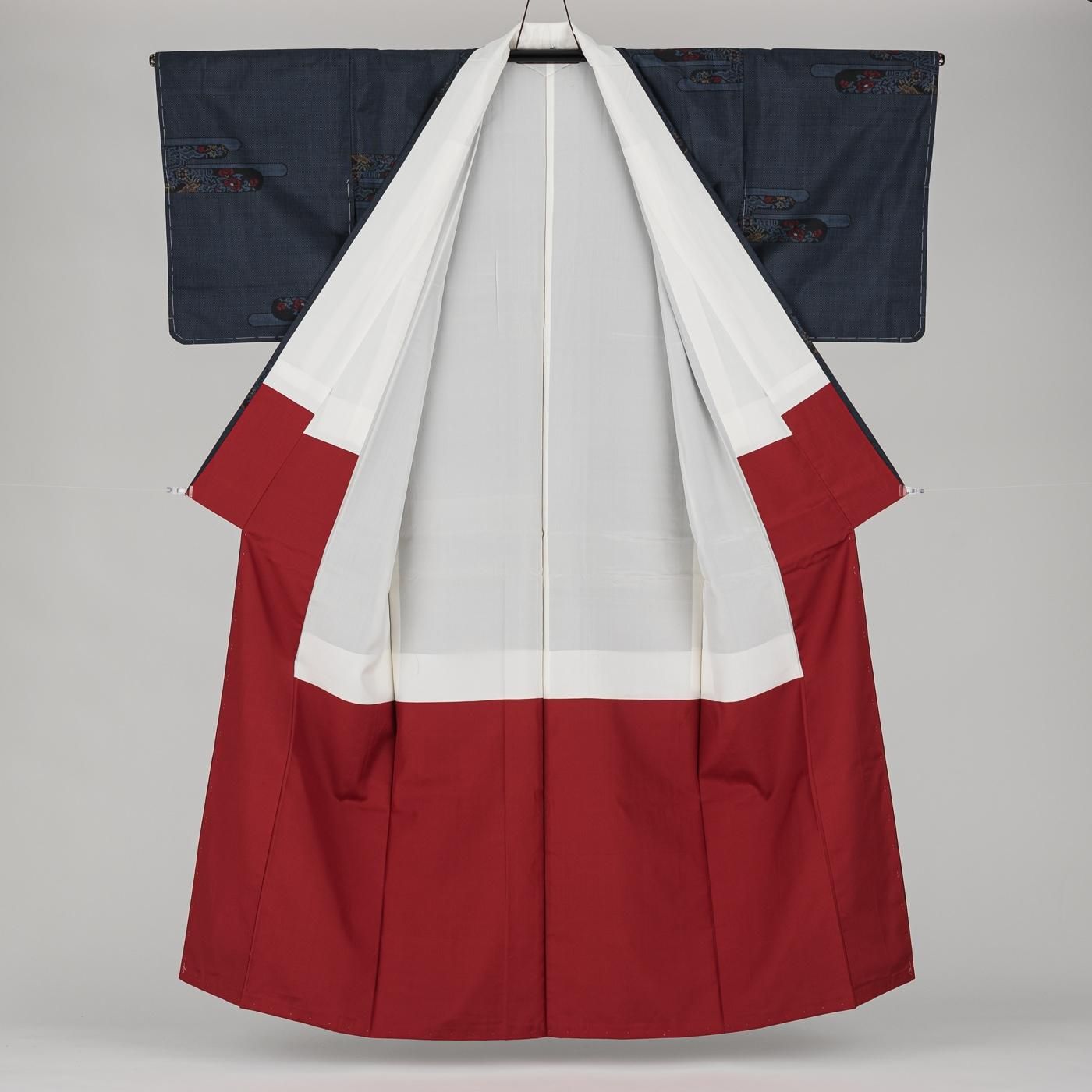 大島紬 エ霞に赤い花 - からん::アンティーク着物・リサイクル着物の