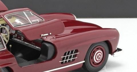 ミニチャンプス 110037218 1/18 メルセデス ベンツ 300 SL (W198) 1955