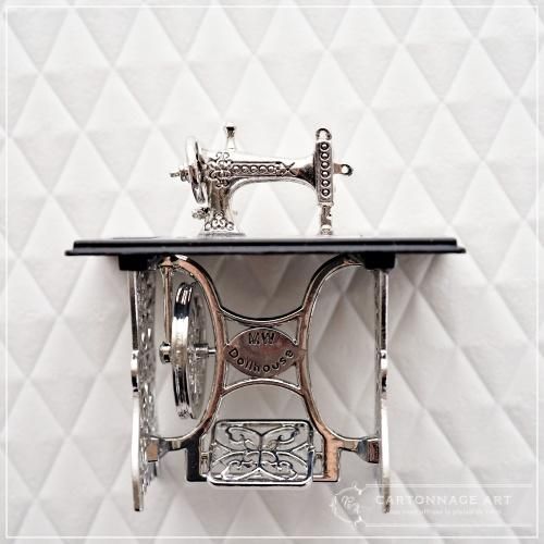 CREDAN スペイン製 ミシン ミニチュア 置物 飾り物 アンティーク