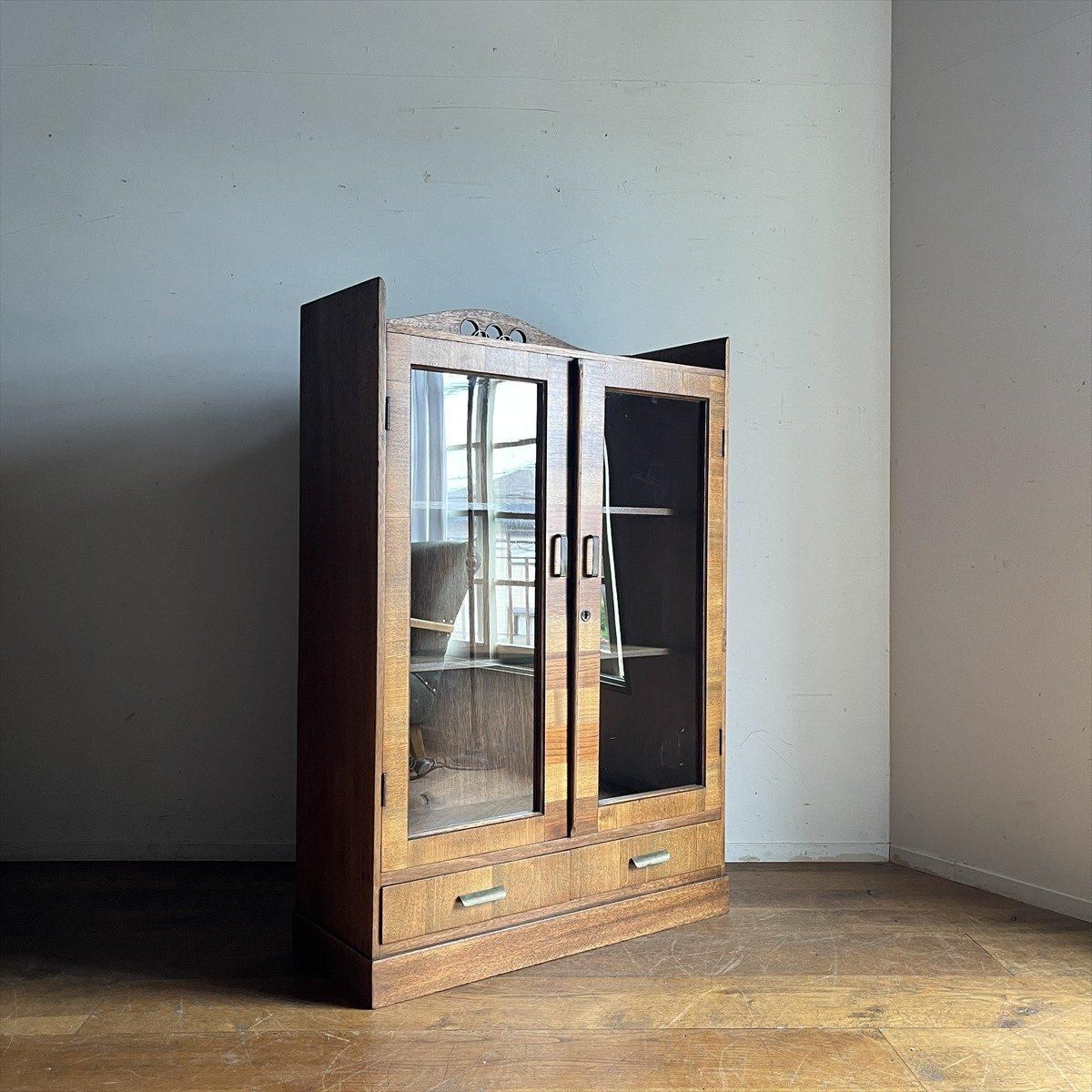 ゆらゆら硝子のキャビネット - 古家具・古道具 アンティーク家具 kubu