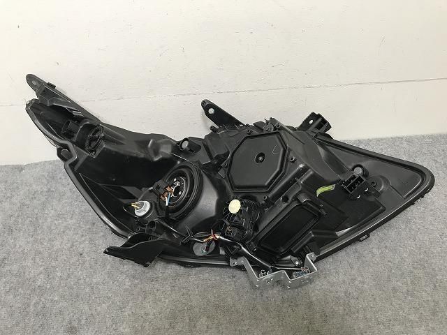 ヴォクシー 80系/ZRR80W/ZRR85W/ZWR80W ZRR80G/ZRR85G/ZWR80G 純正