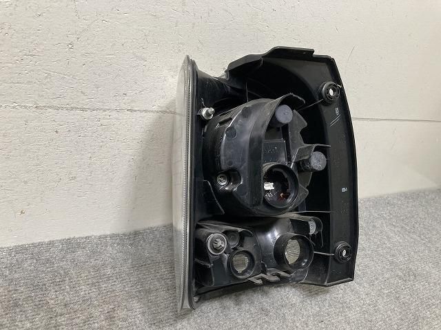 ムーヴ キャンバス/キャンパス LA800S/LA810S 純正 右 テールランプ