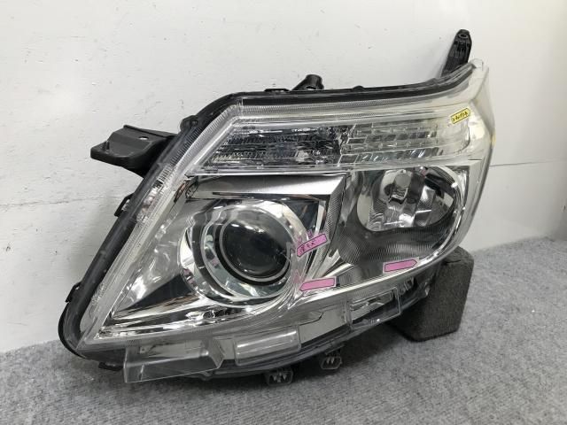 エスクァイア/ノア X/G 80系/ZRR80G/ZRR85G ハイブリッド/ZWR80G 純正