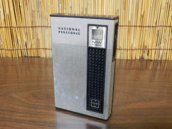 ナショナル パナソニック ポケットラジオ R－1031 - 「宝の森