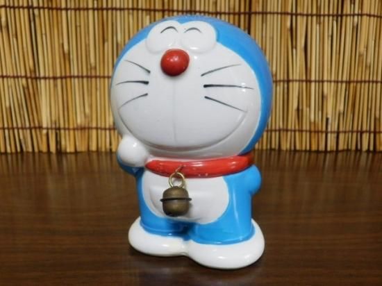 陶器製 ドラえもん 貯金箱 10.8cm - 「宝の森」昭和レトロ雑貨