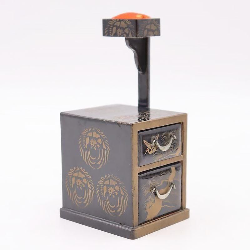 雛道具 黒塗 ミニチュア 針山付きお針箱 大正時代 黒塗り 木製