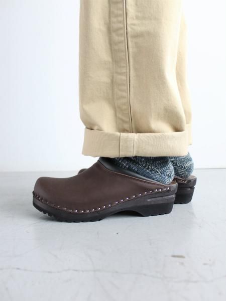 TROENTORP サボ (Plain Toe / Nubuck Brown)