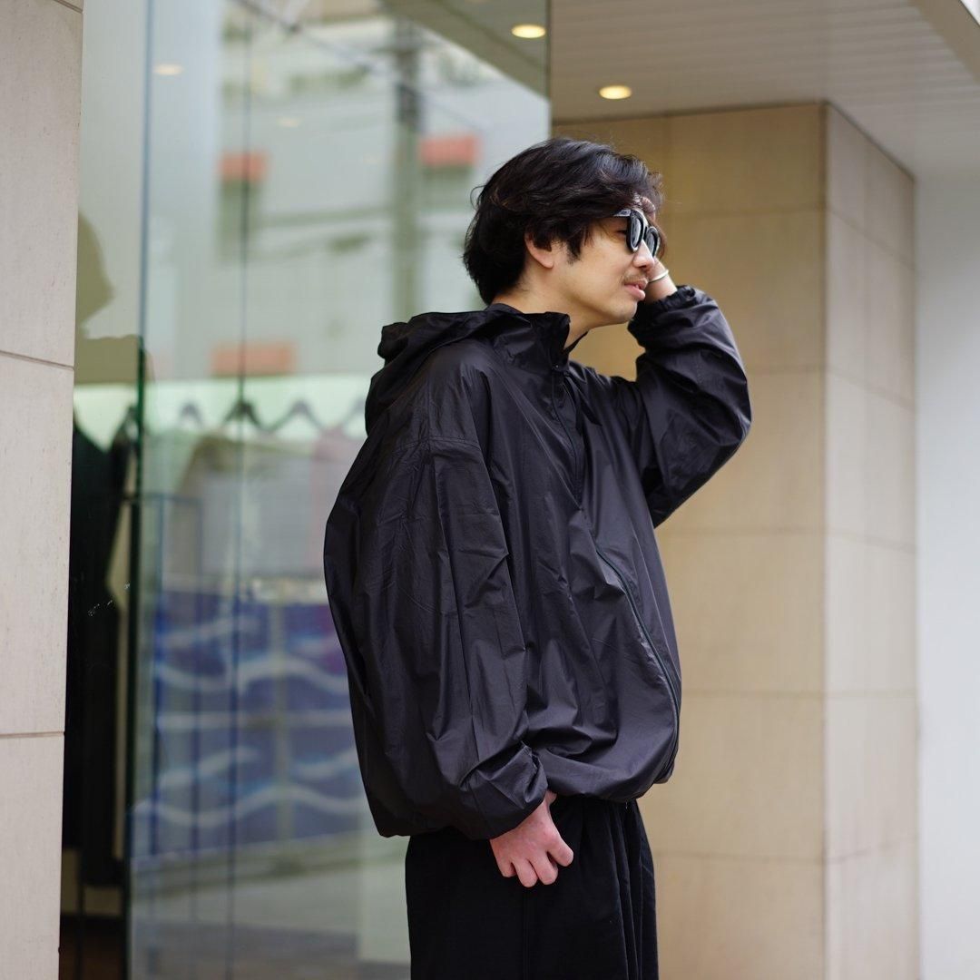 Graphpaper(グラフペーパー)PERTEX Quantum Air Ripstop Hooded Jacket