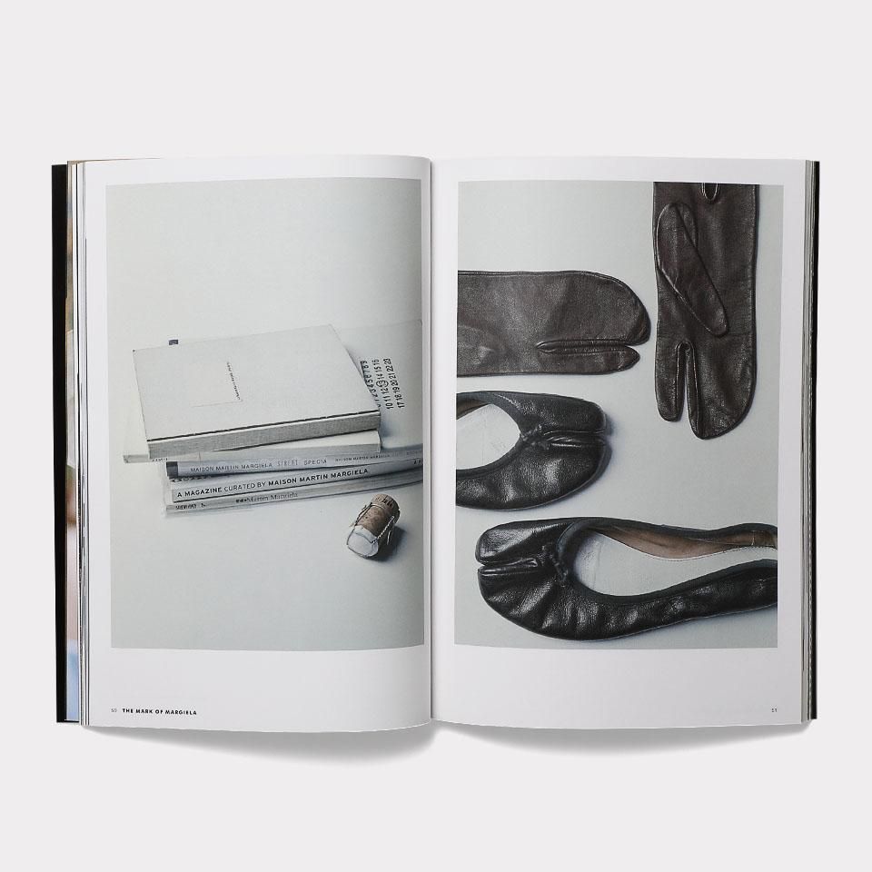 再入荷】MAGAZINE B No.54 MAISON MARGIELA - BOOK AND SONS