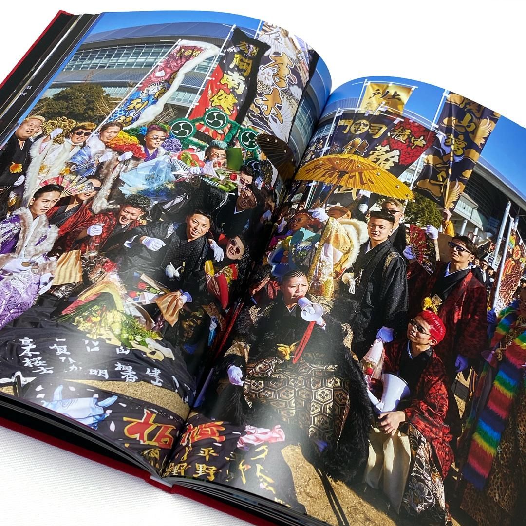 グレート・ザ・歌舞伎町 写真集「 どうも 」 - studio PEAK△HOUR | STORE