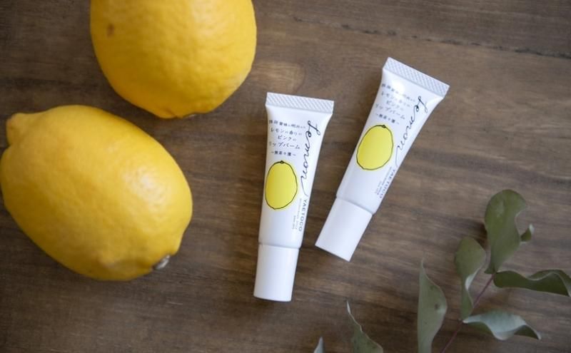 レモンの香りのピンクのリップバーム - 無茶々園｜ジュース・柑橘