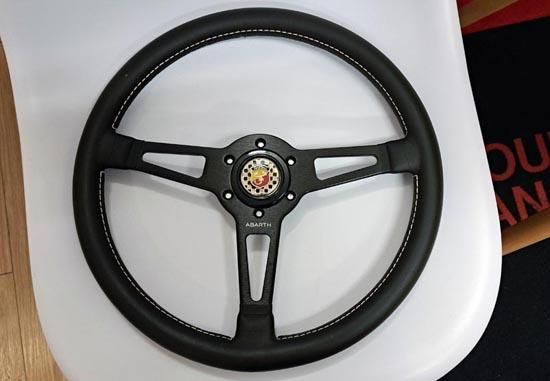 フラットABARTH350mmレザーステアリング - フィアット・アバルトパーツ