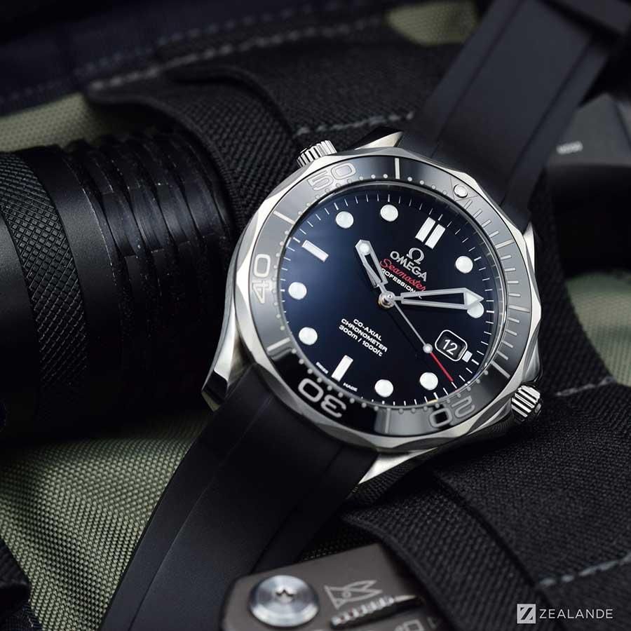 ラバーベルト：オメガシーマスター Seamaster Diver 300m Co-Axial 41mm用