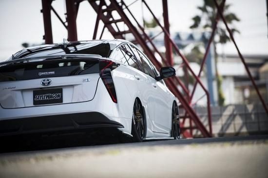 50プリウス 前期 ワンオフ クリアテール 50プリウス 前期 ワンオフ