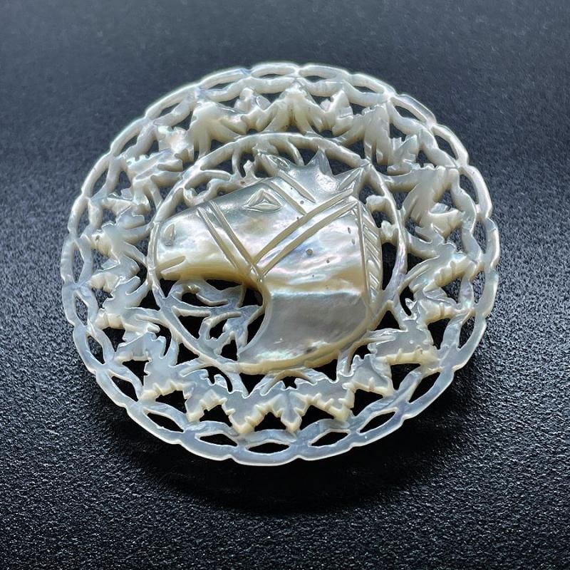 ベツレヘムパール | 馬ボタン・ブローチ・ペンダント - CO-【コー