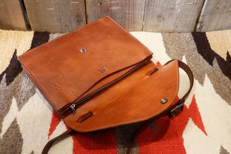 RRL(ダブルアールエルラルフローレン):レザー ショルダー バッグ