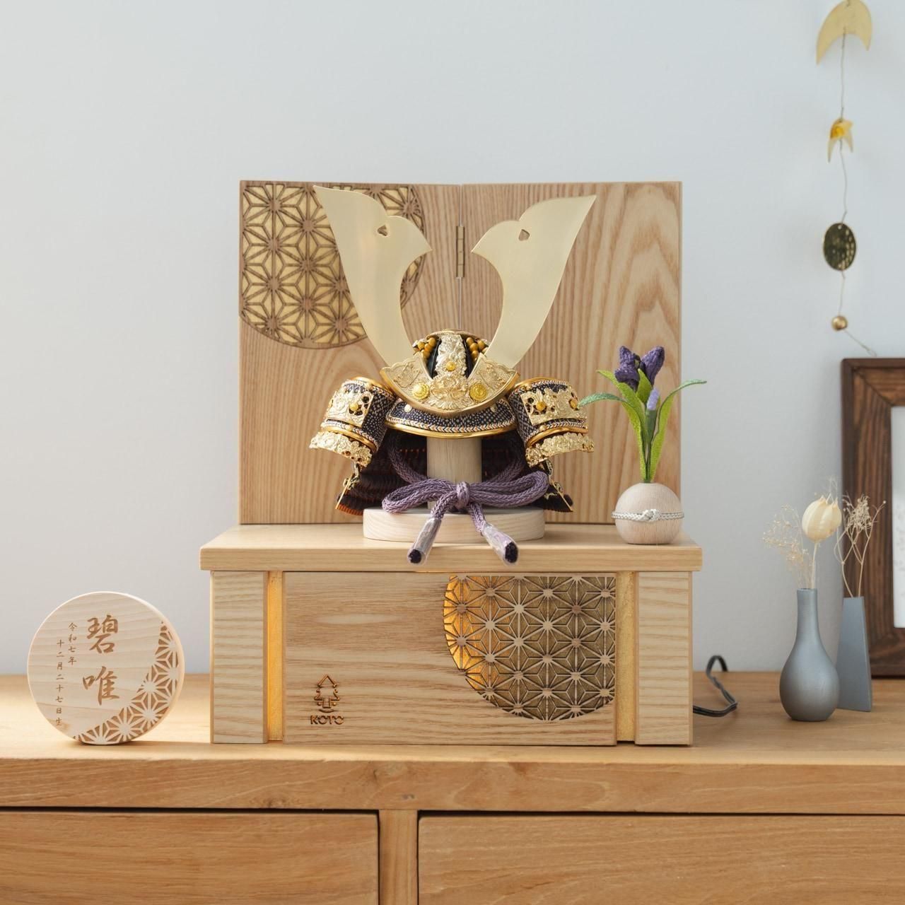 コンパクトでかわいい「KOTO×悠雅 コラボ兜」