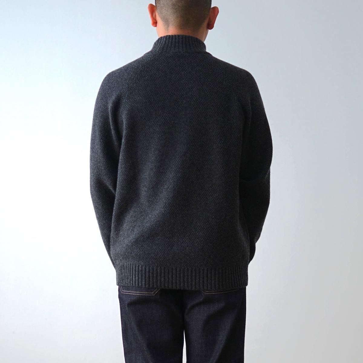 ATON エイトン】 WOOL KANOKO MOCKNECK SWEATER - CHARCOAL GRAY