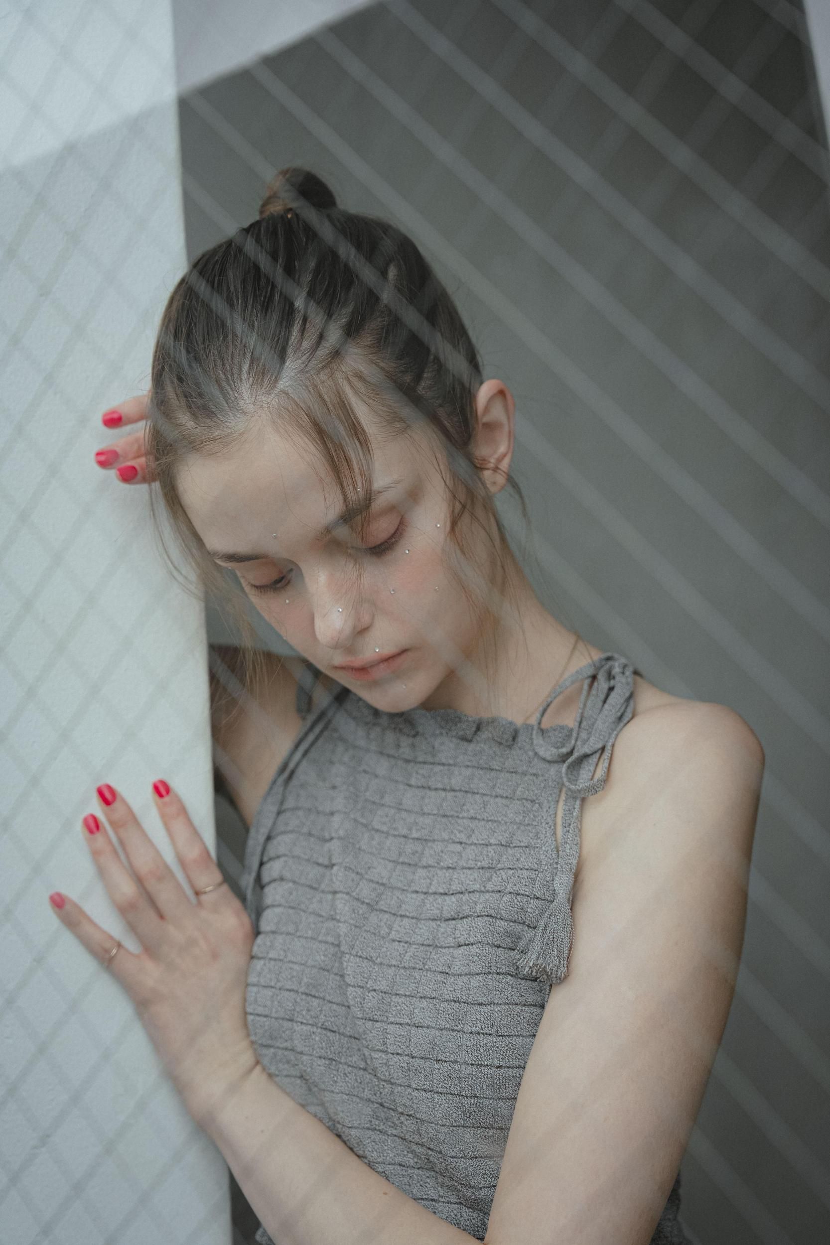 スクエアジャガードニットキャミソール（STONE） - PINUE