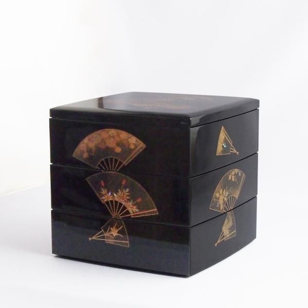 加賀蒔絵 6.5寸 扇面 胴張 三段重 - 【漆器の通販】漆器の能作｜1780年