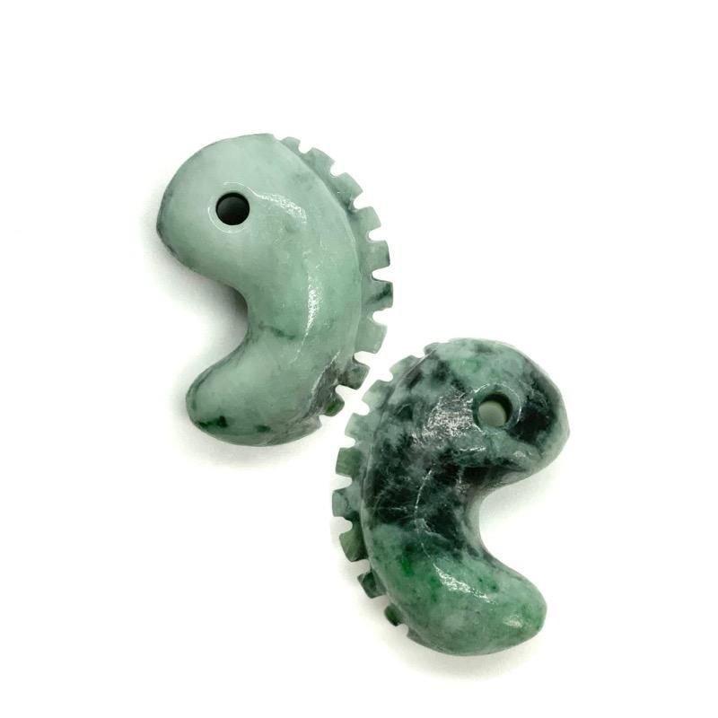 糸魚川翡翠 勾玉 獣型 】 国産 天然石 糸魚川産翡翠 ひすい ヒスイ