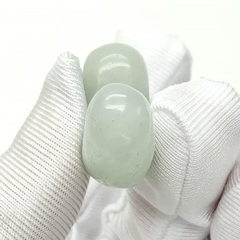 糸魚川翡翠(青翡翠)入りコン沢産 勾玉 巴型 】 | めのうの店川島【公式