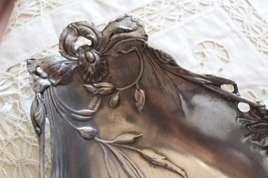 アンティーク アールヌ―ヴォ アイリス ピューター製トレイ