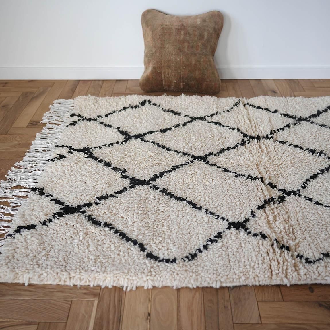 ベニワレン139×105cm【送料無料】 - inie japan | ギャッベやキリム