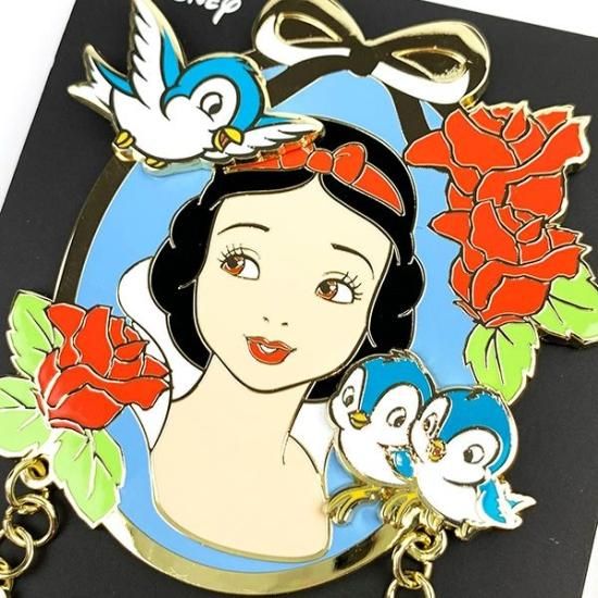 ディズニー Disney コレクションピンバッチ 白雪姫 バッチ マリモクラフト