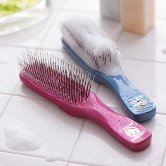 NEWスカルプブラシ - サンワイ商事