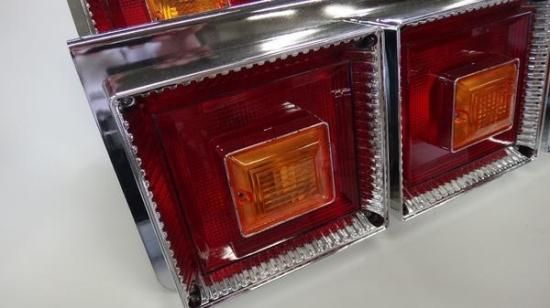 廃盤 小型 角型3連テール 片側 ワンテール デコトラ レトロ 軽トラ