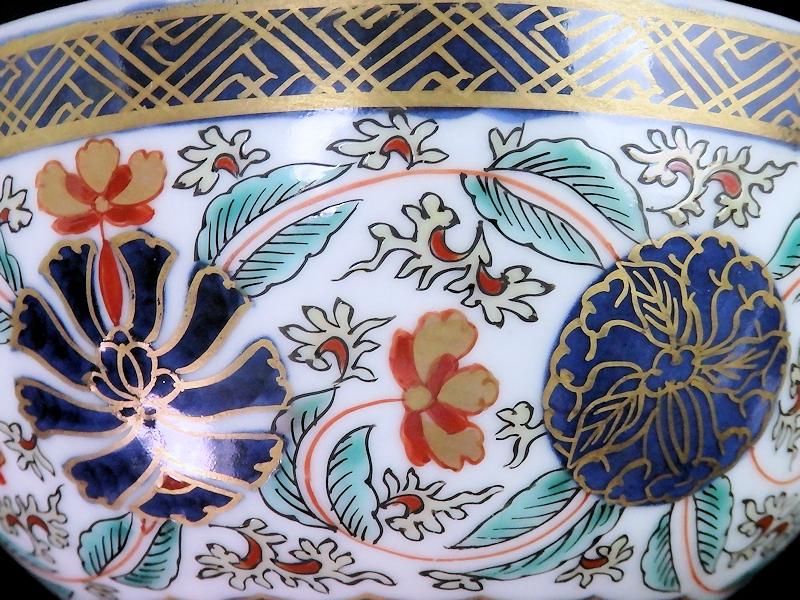 古伊万里 金襴手 瓔珞紋に花図 蓋茶碗 江戸期