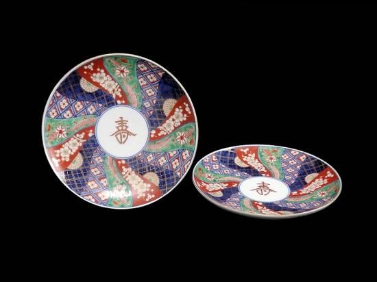 大聖寺伊万里 金襴手 寿に捻り紋図 7寸皿 2枚セット