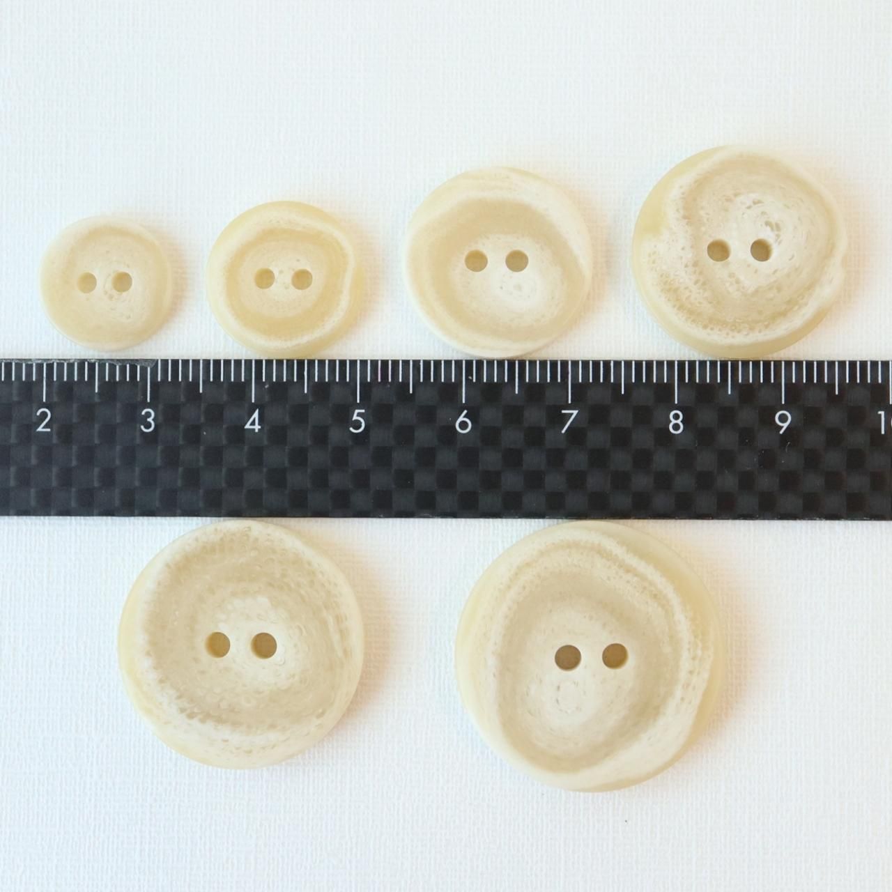 水牛調ボタン OH-10 13～25mm - 「ボタンのTSUKASA」ボタン通販の公式