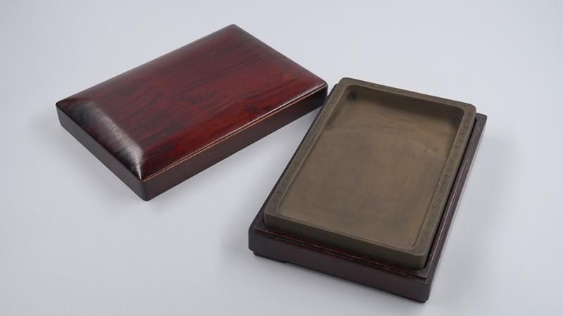 ゆう】 ◇澄泥硯（鱔魚黄／十吋大型加厚／保管用桐箱と黄布） ゆう様