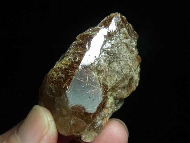 ザギマウンテンクォーツ アストロフィライト針状結晶、グランド