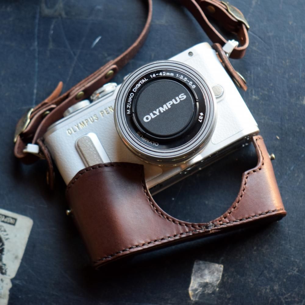 ROBERU OLYMPUS E-PL10ホルダー＆ストラップ