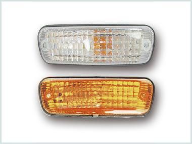 埋め込みウインカー角型：大 - バイクパーツ通販専門店 ホット&クール