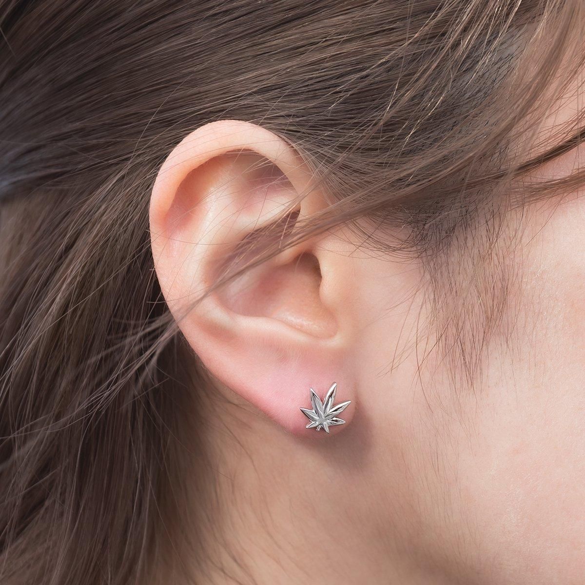 シルバー ピアス - AVALANCHE OFFICIAL STORE