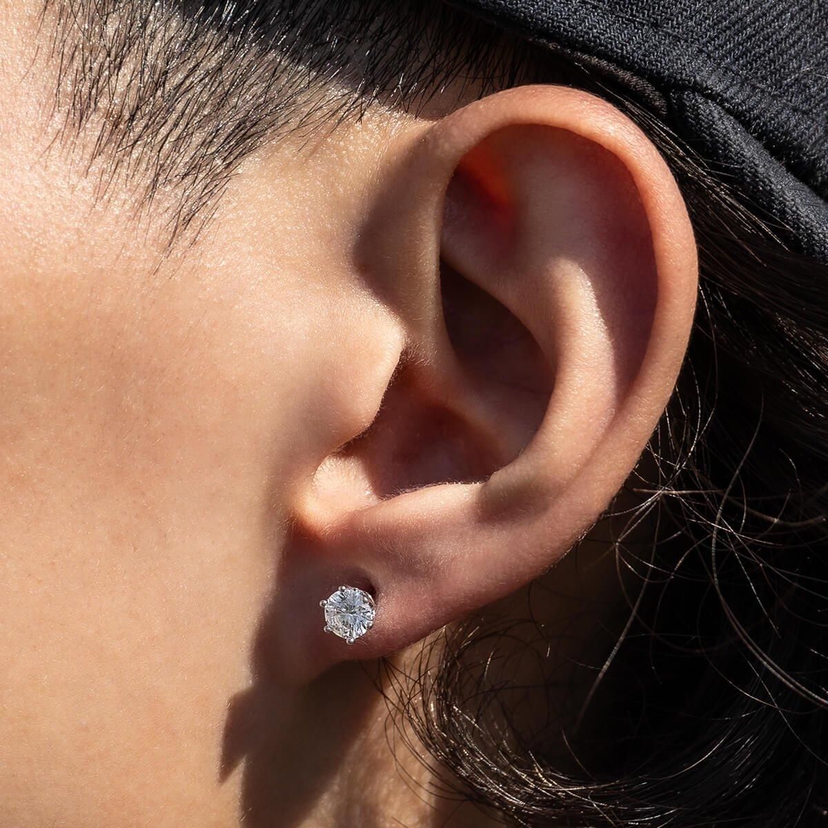 モアサナイト シルバー ソリティアピアス 5mm 6PRONG-0.5CT