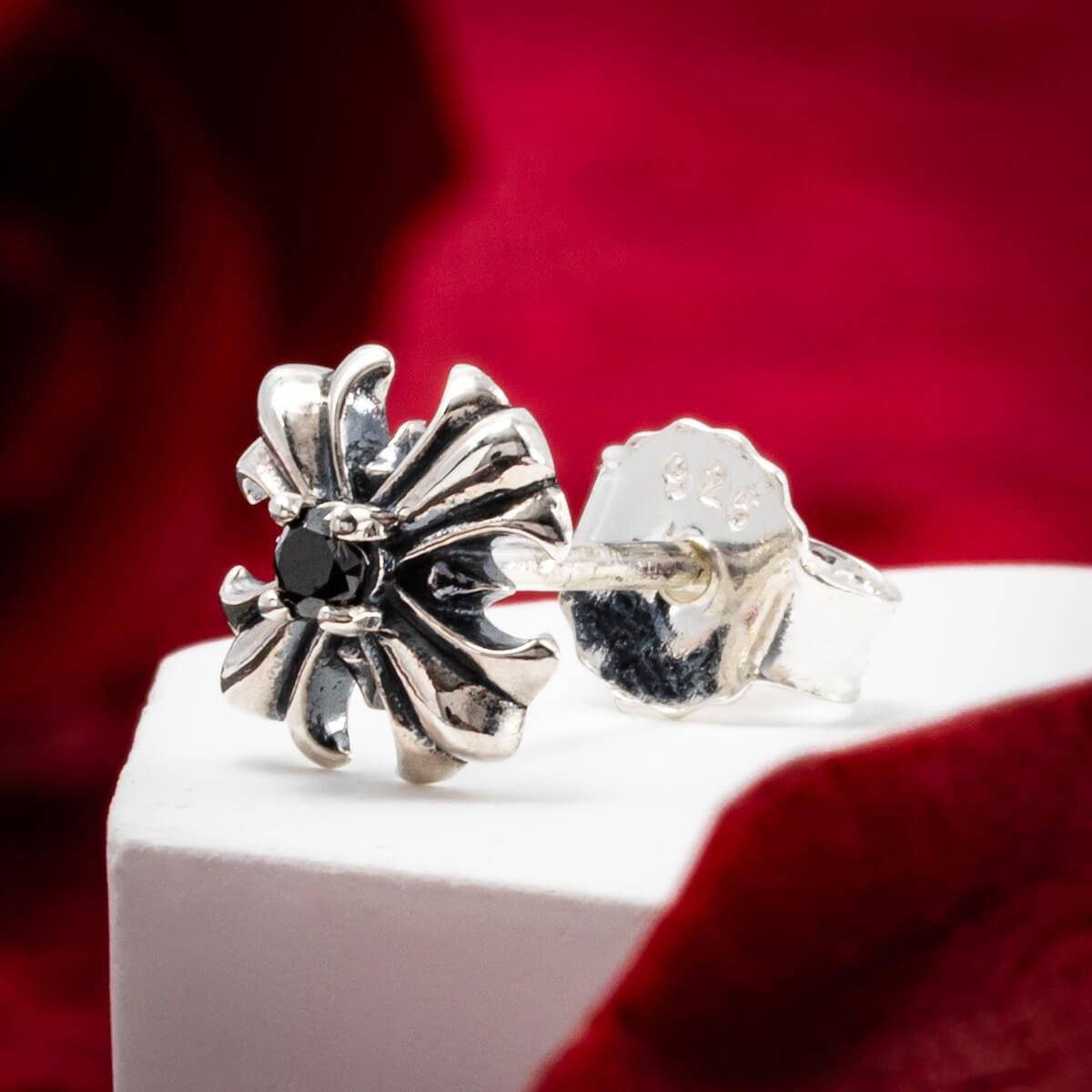 ダイヤモンド シルバー ピアス 4-10298-02 - AVALANCHE OFFICIAL STORE