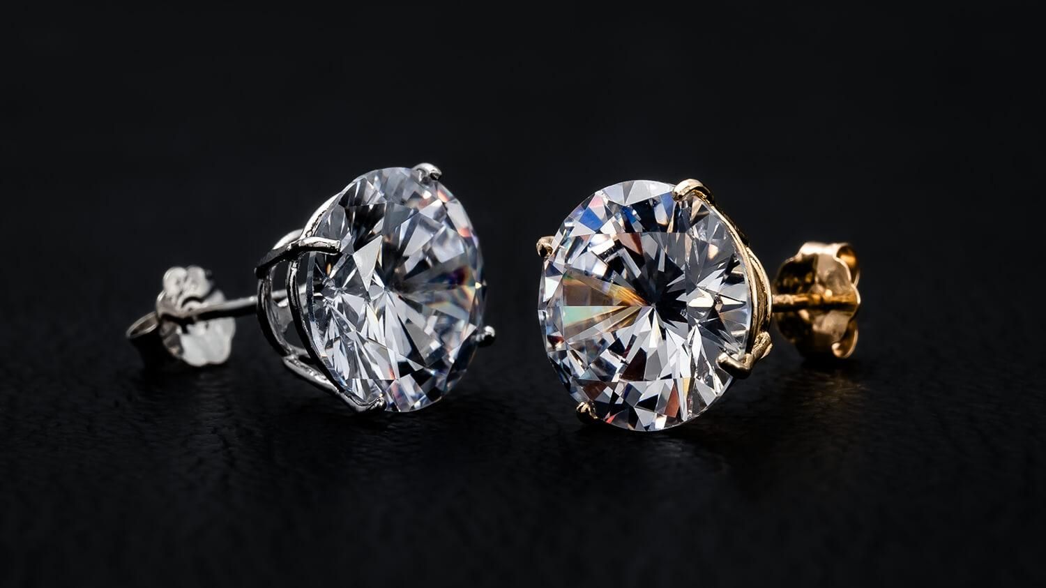 14K イエローゴールド ソリティアピアス 3mm-9mm - AVALANCHE OFFICIAL