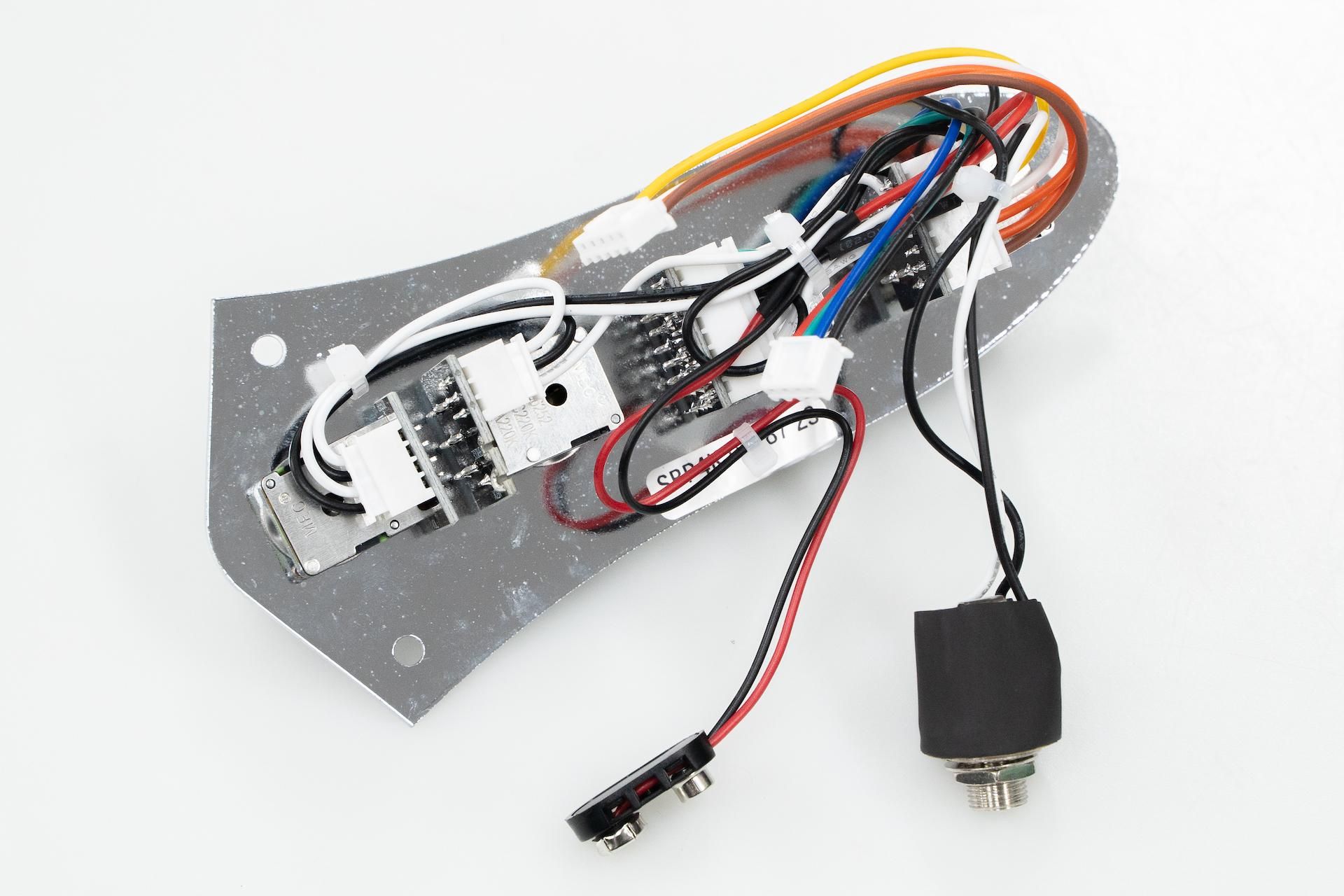 new】Sadowsky / BASS PREAMP SAC ELE ONBOARD BP4K【横浜店】 - Geek