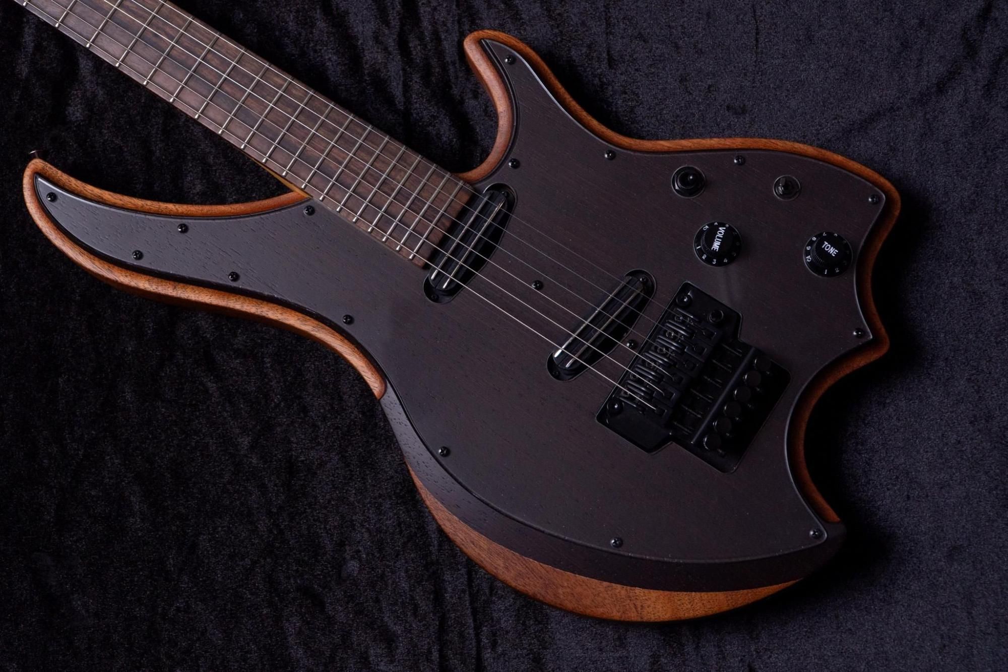 outlet】Seed / Kirin Custom 桜村眞(和楽器バンド/町屋)Model 本人と