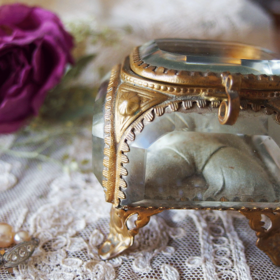 アンティークジュエリーボックス | フランス オルモルとベベルガラスの