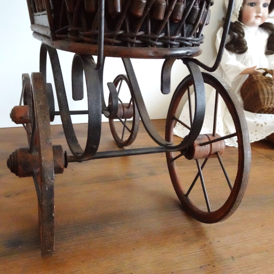 アンティーク 乳母車 | フランス 20世紀初頭 ドール用乳母車